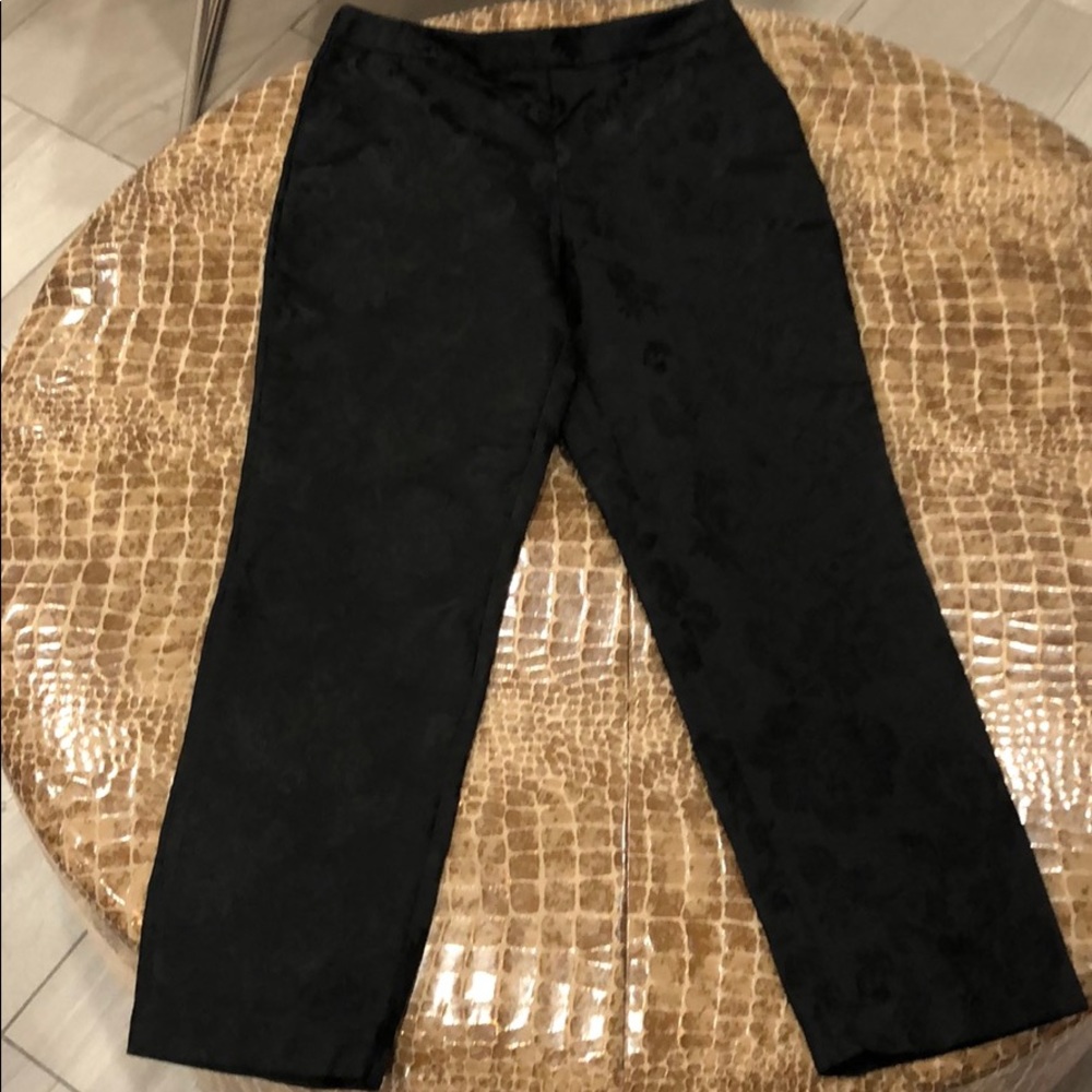 Detailed pants